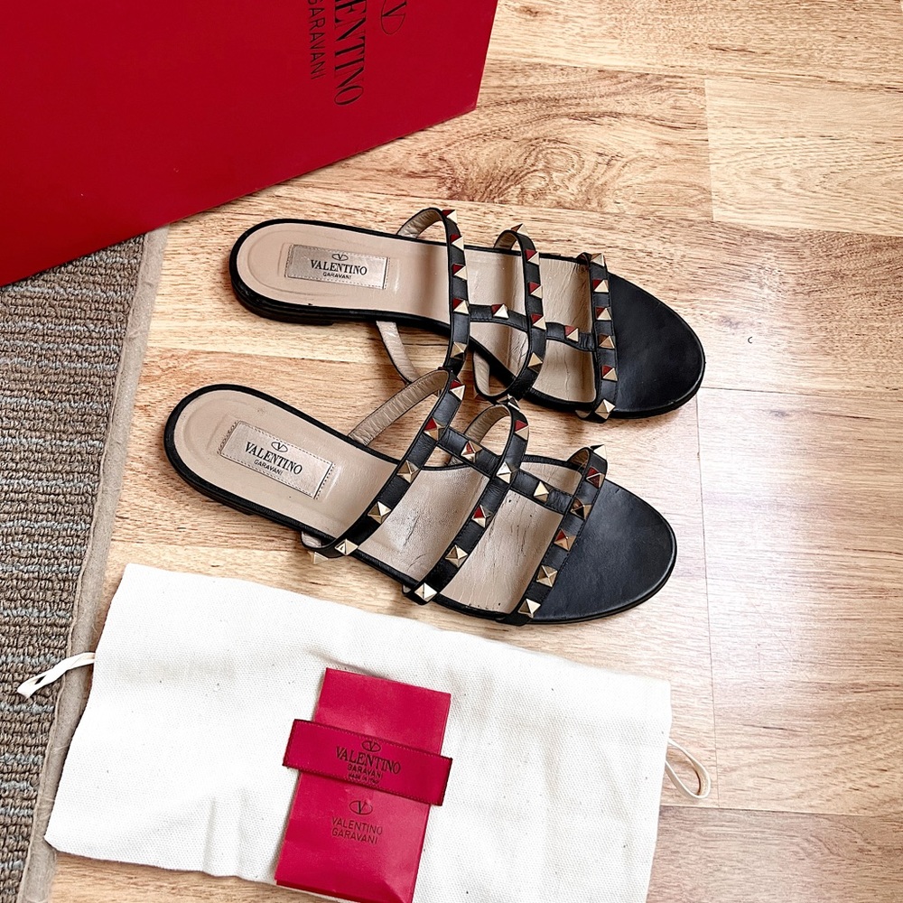 Valentino Garavani Rockstud black caged flat sandals mules 37.5